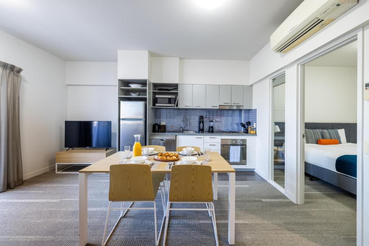 Aligned Corporate Residences 매카이 외부 사진