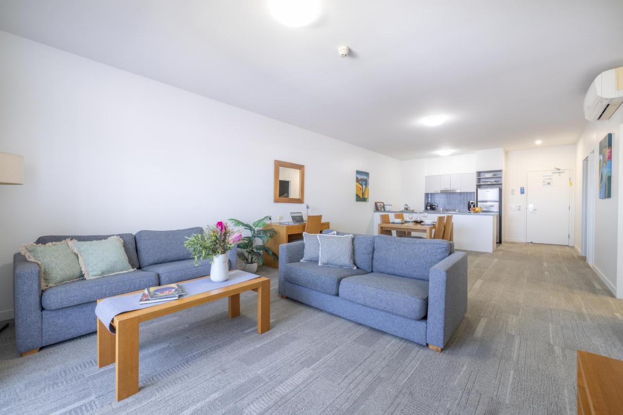 Aligned Corporate Residences 매카이 외부 사진