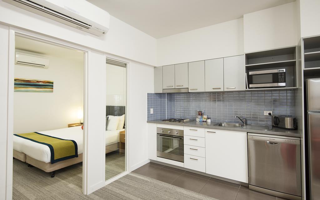 Aligned Corporate Residences 매카이 외부 사진